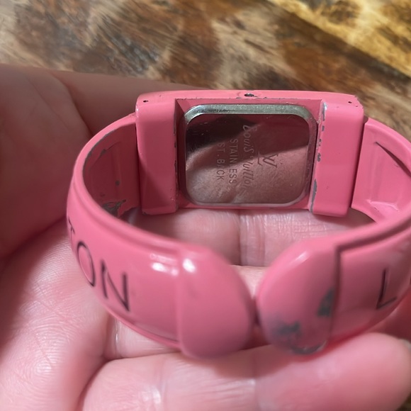 Louis Vuitton watch - Picture 7 of 8